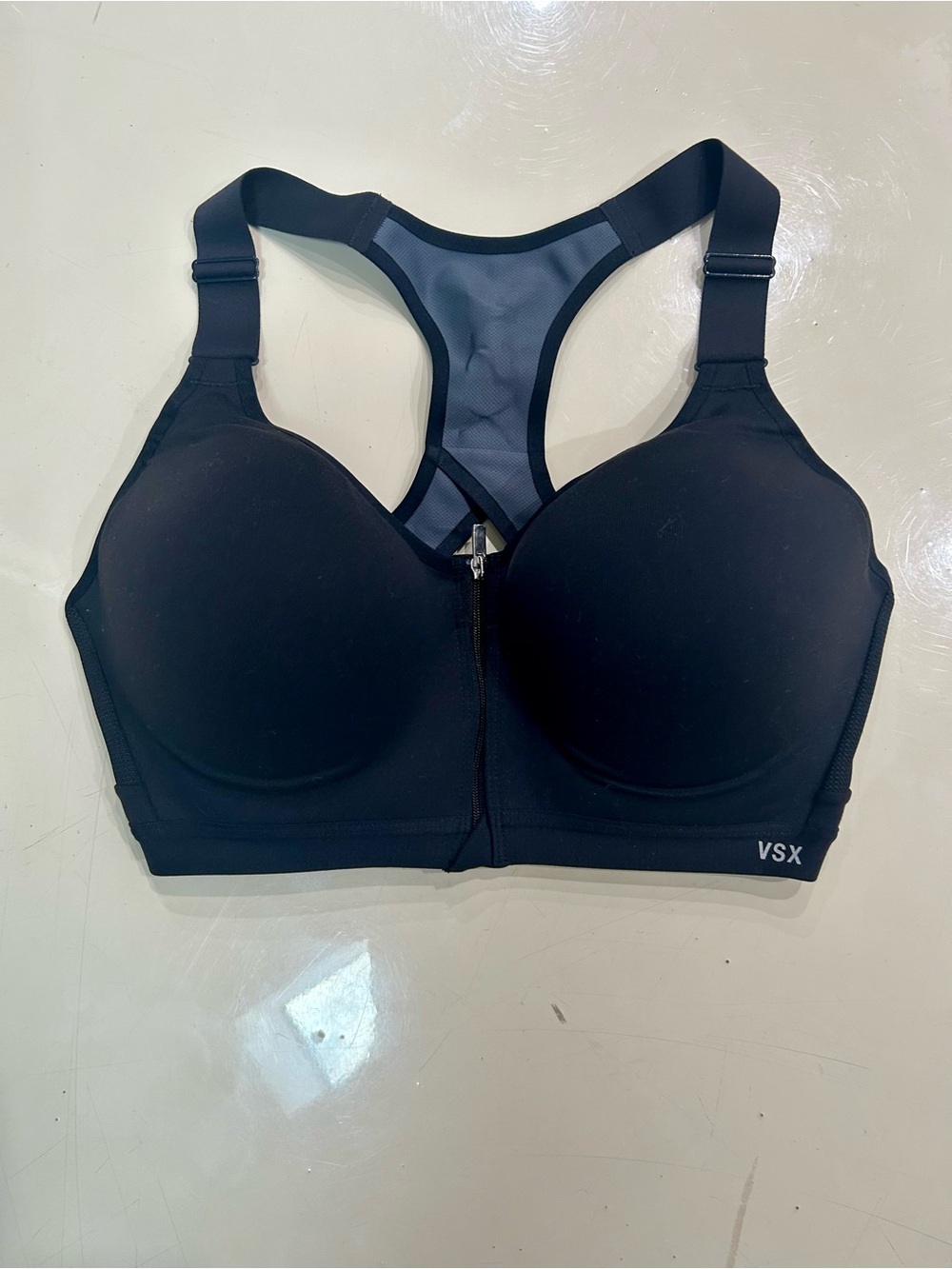 💜VSX Black Front-Zip Sports Bra